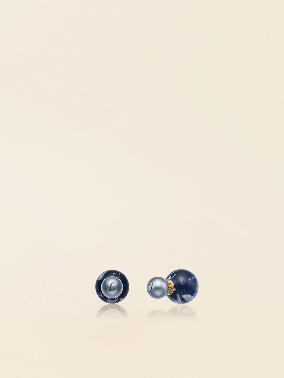Sac Musee Pearl Earring Blue